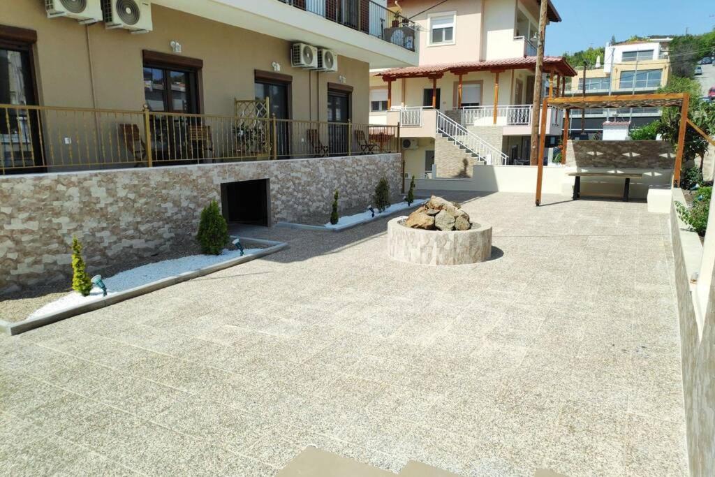 Theasis 4 Luxury Studio With Sea View Neos Marmaras Bagian luar foto