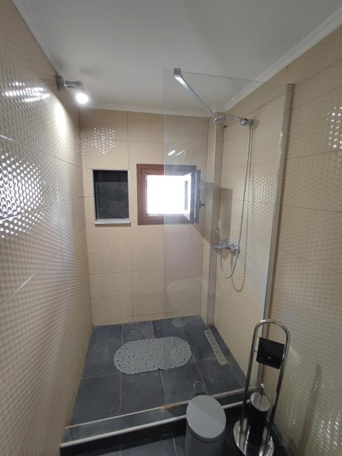 Theasis 4 Luxury Studio With Sea View Neos Marmaras Bagian luar foto