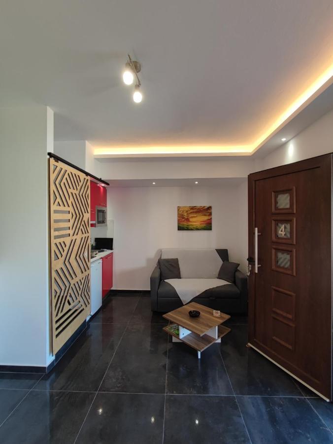Theasis 4 Luxury Studio With Sea View Neos Marmaras Bagian luar foto